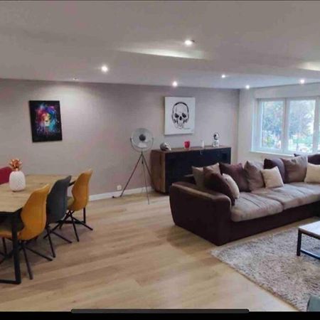 Tres Belle Appartement Plein Centre Ville Tourcoing Bagian luar foto