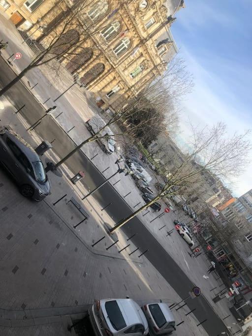 Tres Belle Appartement Plein Centre Ville Tourcoing Bagian luar foto
