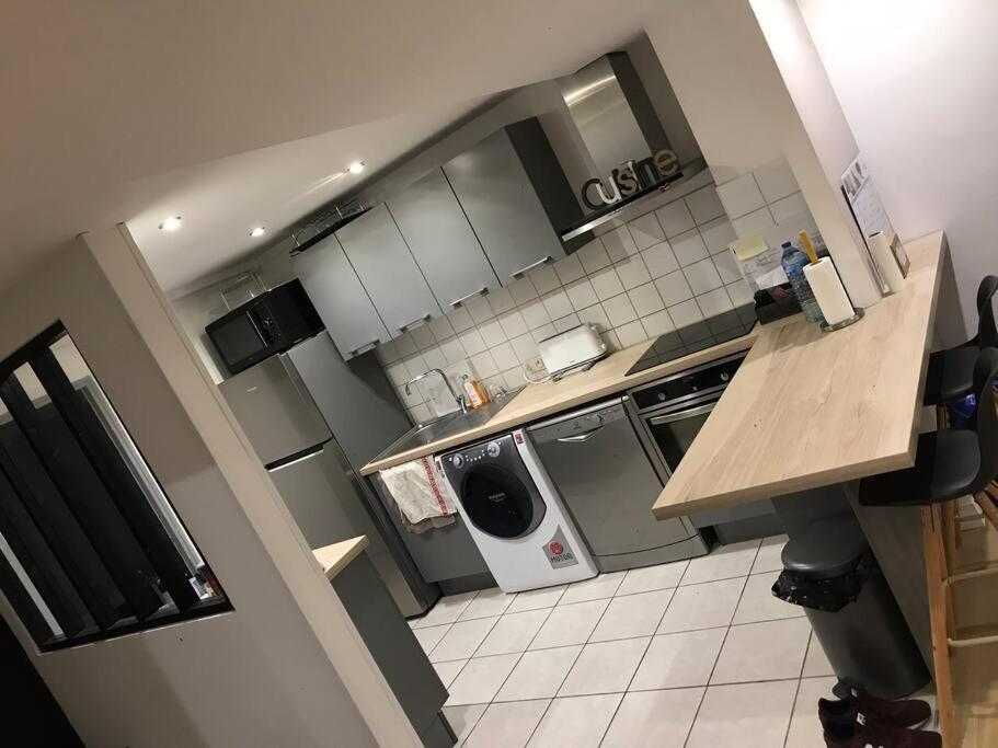 Tres Belle Appartement Plein Centre Ville Tourcoing Bagian luar foto