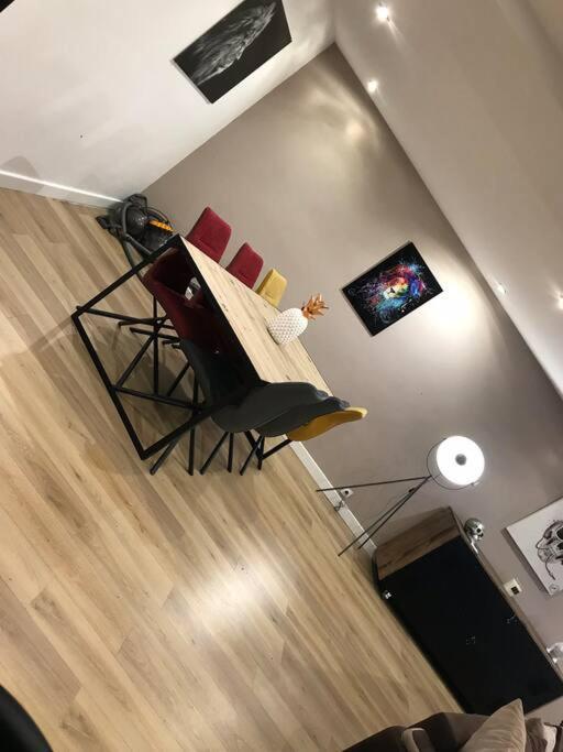 Tres Belle Appartement Plein Centre Ville Tourcoing Bagian luar foto
